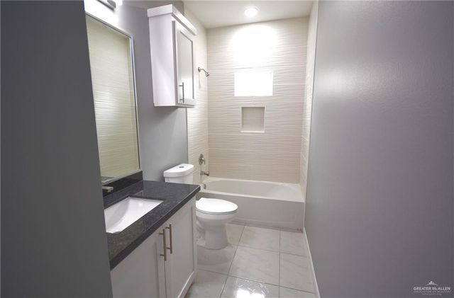 1702 Angelina Drive 4, San Juan, TX 78589