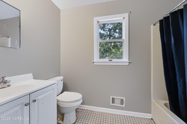 1317 3rd Avenue, Toms River, NJ 08757