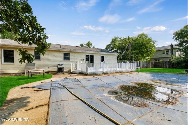 1317 3rd Avenue, Toms River, NJ 08757
