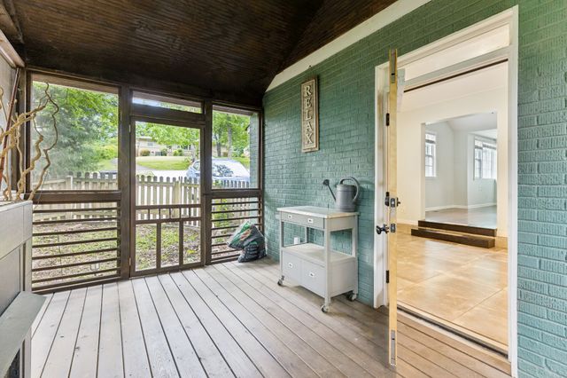 2311 McGavock Pike, Nashville, TN 37216