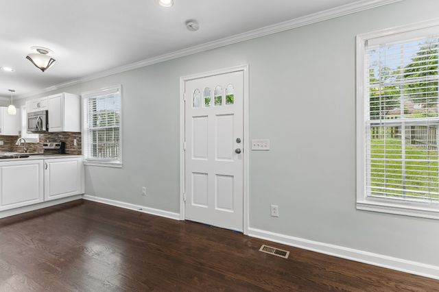 2311 McGavock Pike, Nashville, TN 37216