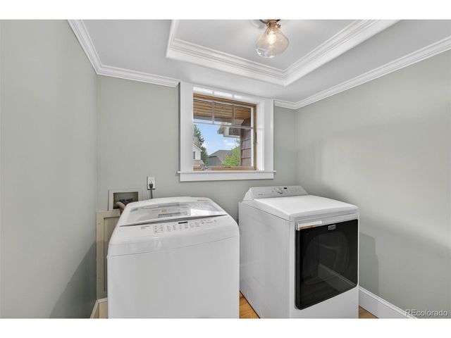 16 Mountain Pine Dr, Littleton, CO 80127