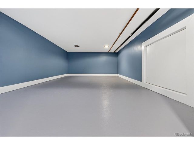 16 Mountain Pine Dr, Littleton, CO 80127