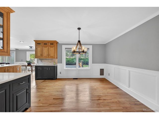 16 Mountain Pine Dr, Littleton, CO 80127