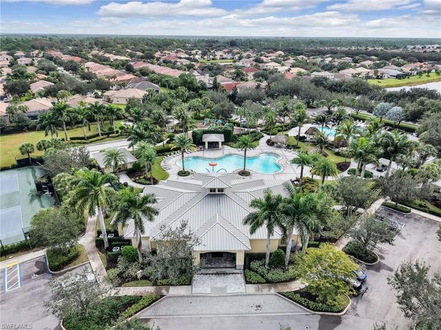1637 Alameda DR, Naples, FL 34120