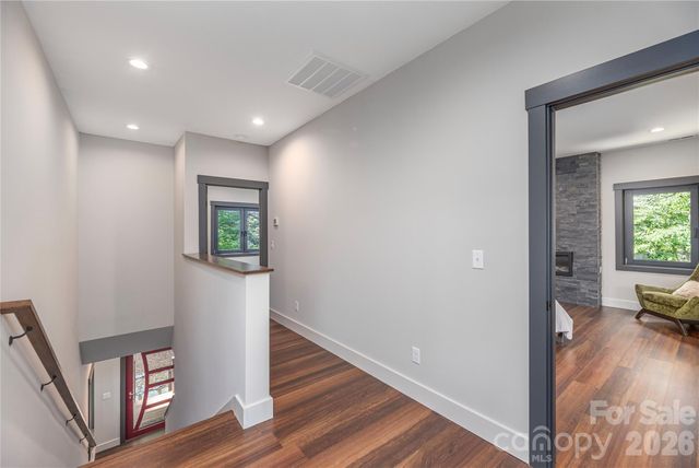 30 Garren View Drive, Fairview, NC 28730