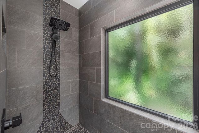 30 Garren View Drive, Fairview, NC 28730