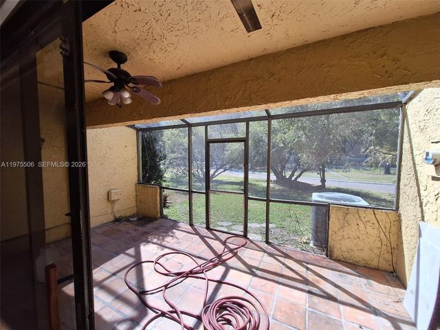 3512 Estepona Ave 22-D-1, Doral, FL 33178