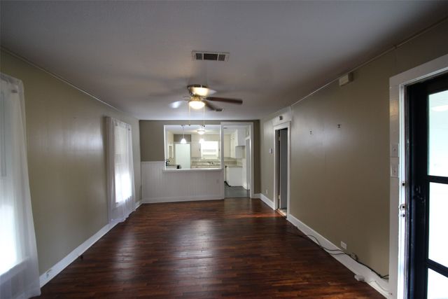1415 W Crawford Street, Denison, TX 75020