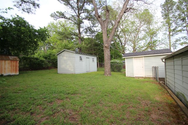 1415 W Crawford Street, Denison, TX 75020