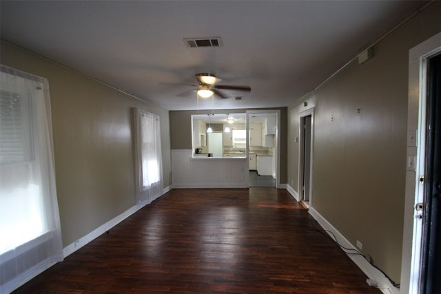 1415 W Crawford Street, Denison, TX 75020
