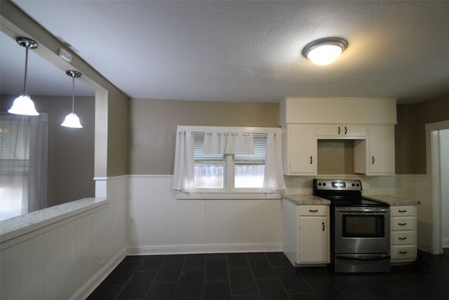 1415 W Crawford Street, Denison, TX 75020