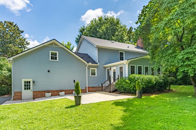 706 Edenburg Dr, Columbia, TN 38401