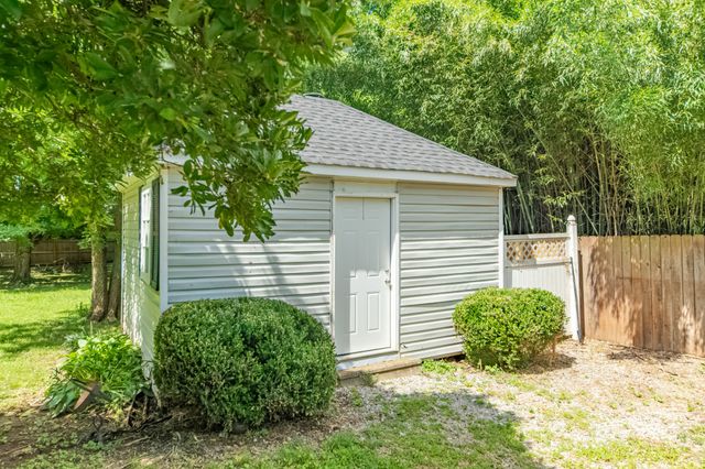 706 Edenburg Dr, Columbia, TN 38401