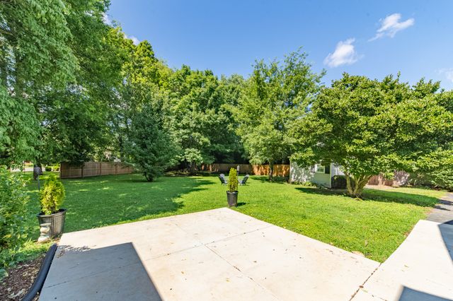 706 Edenburg Dr, Columbia, TN 38401