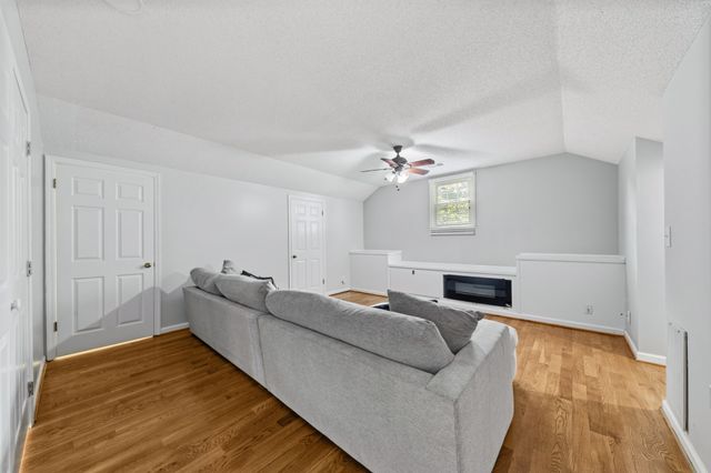 706 Edenburg Dr, Columbia, TN 38401
