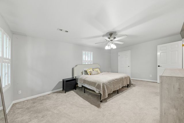 706 Edenburg Dr, Columbia, TN 38401