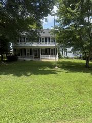 706 Edenburg Dr, Columbia, TN 38401