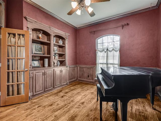 2025 Arbor Valley Drive, Edmond, OK 73025