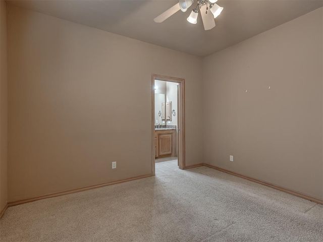 2025 Arbor Valley Drive, Edmond, OK 73025