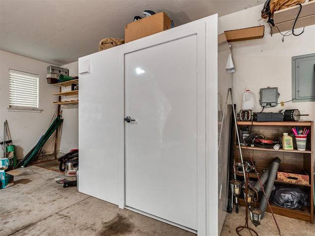2025 Arbor Valley Drive, Edmond, OK 73025