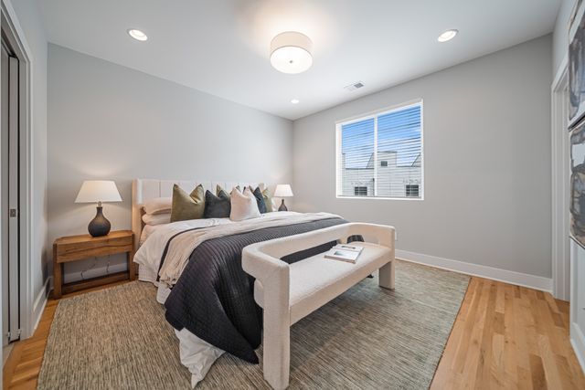 496 W Trinity Ln Unit 3, Nashville, TN 37207