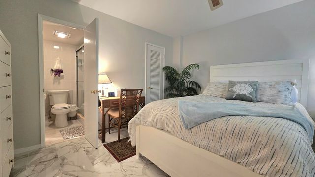 1161 Hillsboro Mile 107, Hillsboro Beach, FL 33062