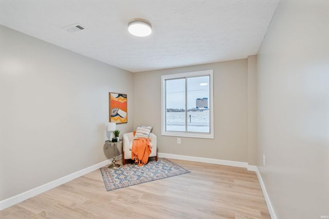 133 E 700 N, Sharpsville, IN 46068