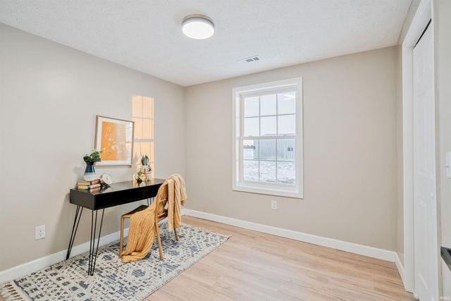 133 E 700 N, Sharpsville, IN 46068