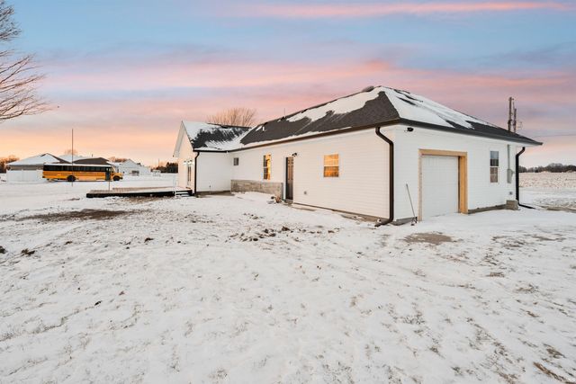 133 E 700 N, Sharpsville, IN 46068