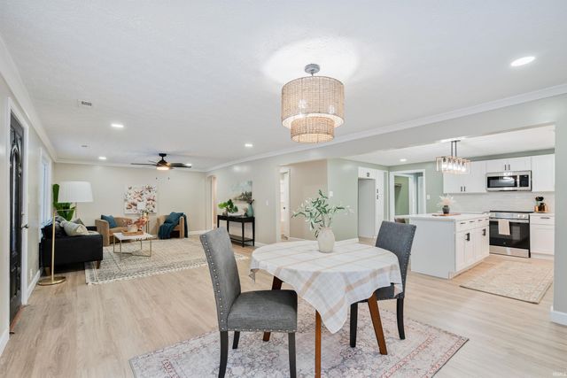 133 E 700 N, Sharpsville, IN 46068