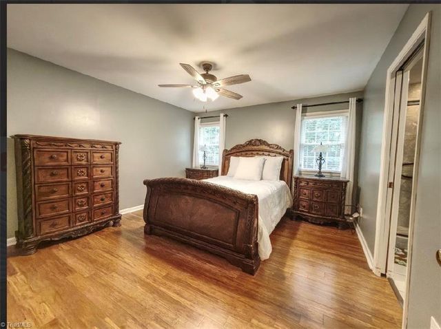 516 Lynchburg Road, Pilot Mountain, NC 27041