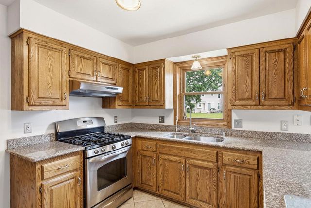 W169N10806 Redwood Lane, Germantown, WI 53022