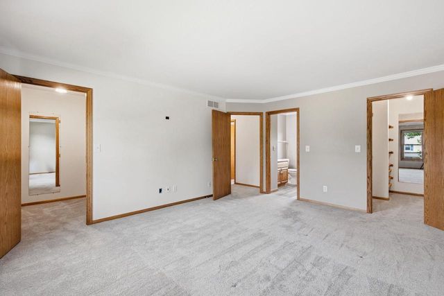 W169N10806 Redwood Lane, Germantown, WI 53022