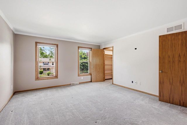 W169N10806 Redwood Lane, Germantown, WI 53022