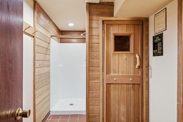 W169N10806 Redwood Lane, Germantown, WI 53022