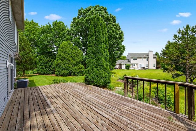 W169N10806 Redwood Lane, Germantown, WI 53022