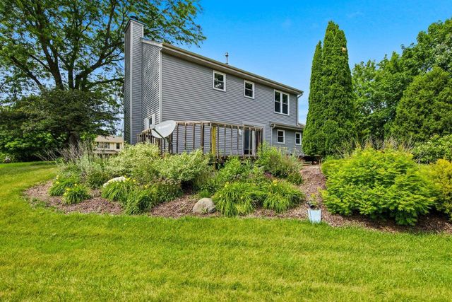 W169N10806 Redwood Lane, Germantown, WI 53022