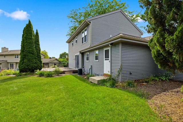 W169N10806 Redwood Lane, Germantown, WI 53022