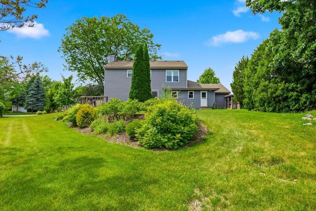 W169N10806 Redwood Lane, Germantown, WI 53022