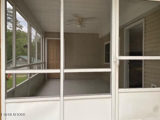 1219 Fishermans Way, Sevierville, TN 37876