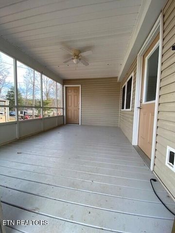 1219 Fishermans Way, Sevierville, TN 37876