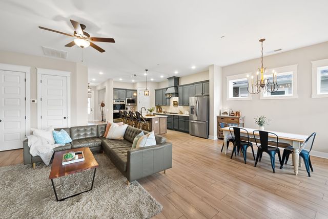 2199 Broadway St, Nolensville, TN 37135