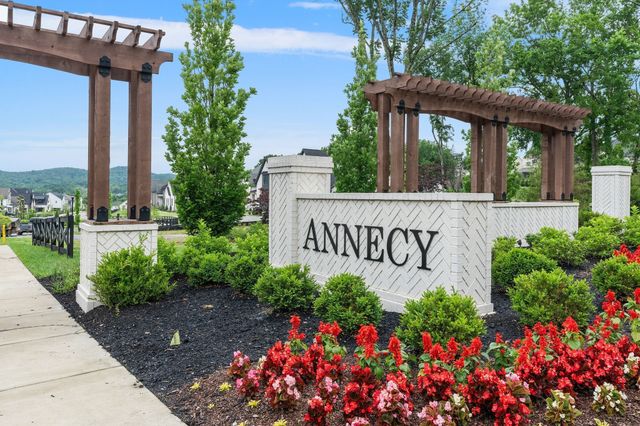 2199 Broadway St, Nolensville, TN 37135