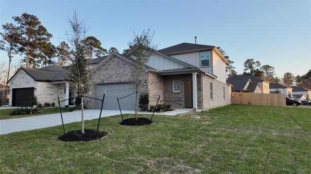 8519 Blueberry Ash Street, Magnolia, TX 77384