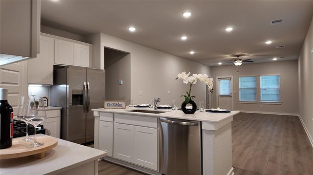 8519 Blueberry Ash Street, Magnolia, TX 77384