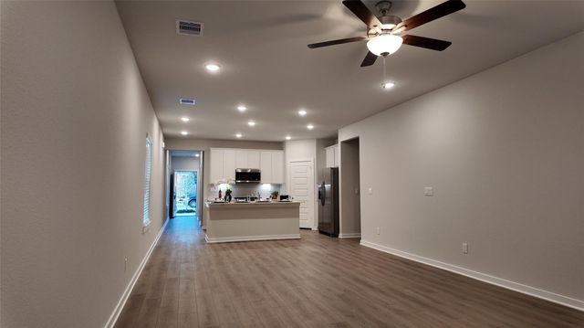 8519 Blueberry Ash Street, Magnolia, TX 77384