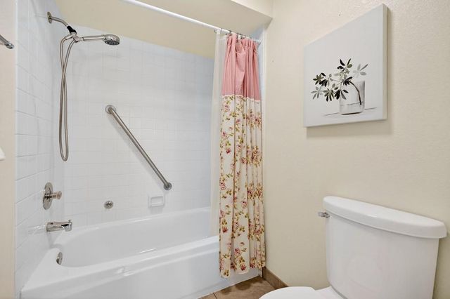 8459 Creekridge Cir, Citrus Heights, CA 95610