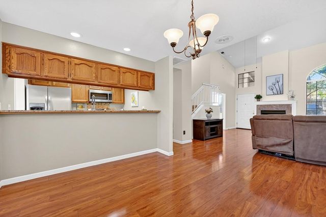 8459 Creekridge Cir, Citrus Heights, CA 95610