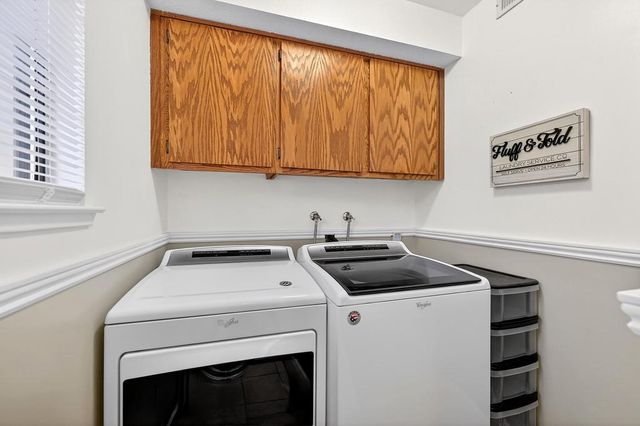 8459 Creekridge Cir, Citrus Heights, CA 95610